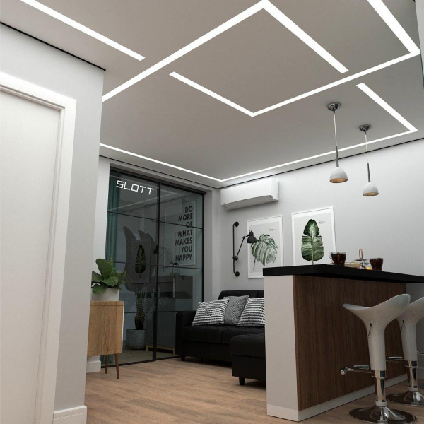 Натяжные потолки в студии